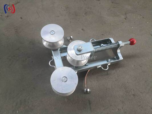 Profesyonel 100A Max Current topraklama bloğu 50mm alt çaplı ve güvenli elektrikli topraklama için dökme çelik malzemesi