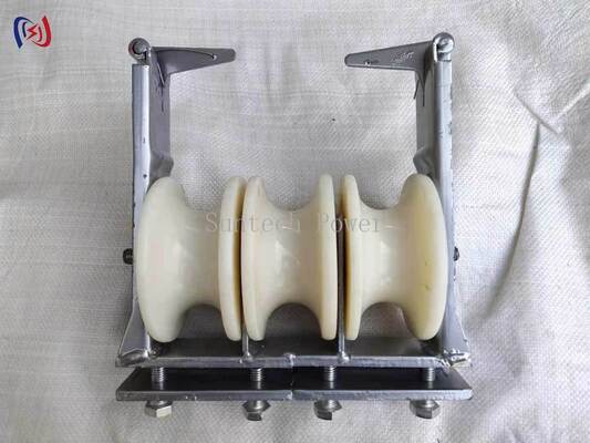 Üç Fazlı İletkenler İçin Üç Kısımlı Düğüm Blokları 5KN Naylon İletişim Pulley