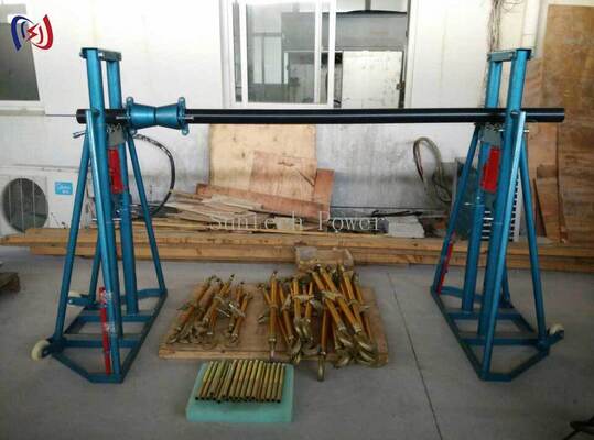 Galvanizli Kablo Bobin Standı 50-300KN Yük 2400-5000mm Kondüktör Davul Standı