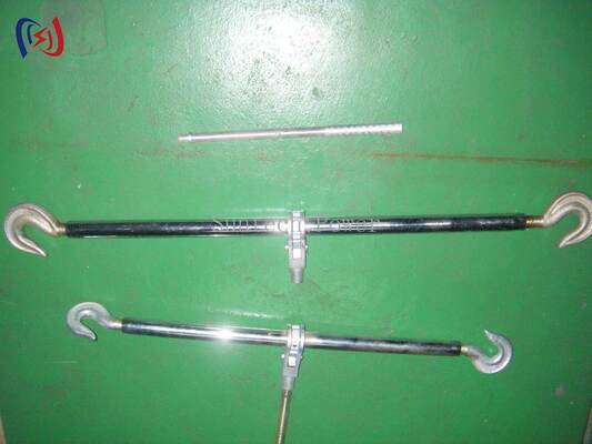 5-100KN nominal yükü, sıcak daldırılmış galvanize bitirme ve güç hattı germe için ayarlanabilir mesafe 250-600mm ile Çift Kanca Çelik Turnbuckle