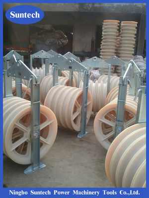 İletken için 822mm ACSR 630 MC Naylon Kasnak Havai Hat Çekme Blokları