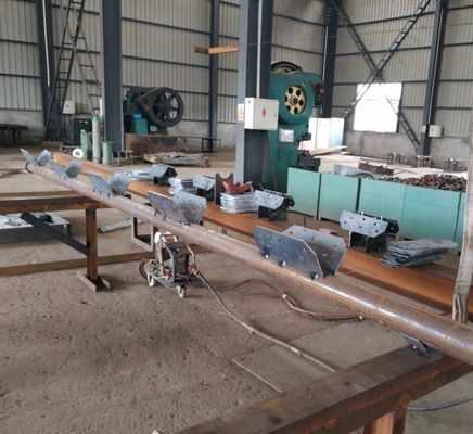 Yüksek Gerilim Açılı Çelik Elektrik İletim Hattı Kulesi JIS H8641