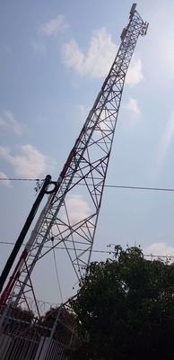 Gsm Telekomünikasyon Kafes Kule Çelik Q235B Elektrik Kendinden Destekli